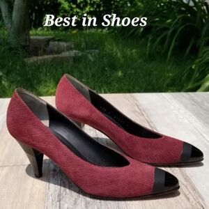 HP❤️Vntg Bruno Magli Suede kitten heels (with dust bag)